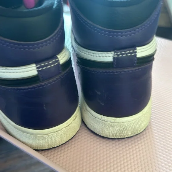 Air Jordan 1 Retro High OG 'Court Purple 2.0' - Picture 4 of 7